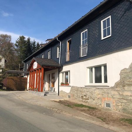 Landgasthof Wetteraperle Raila Exteriér fotografie